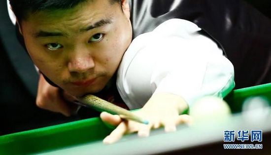 理性且前瞻 理性且前瞻